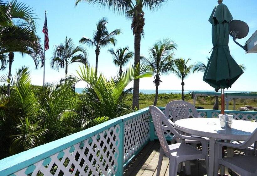 فندق Gulf Breeze Cottages