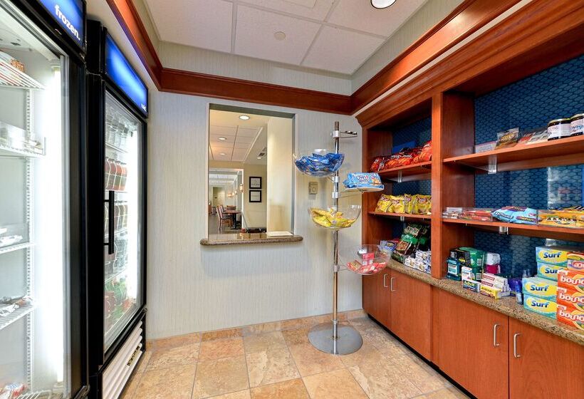 Отель Hampton Inn Ellsworth/bar Harbor