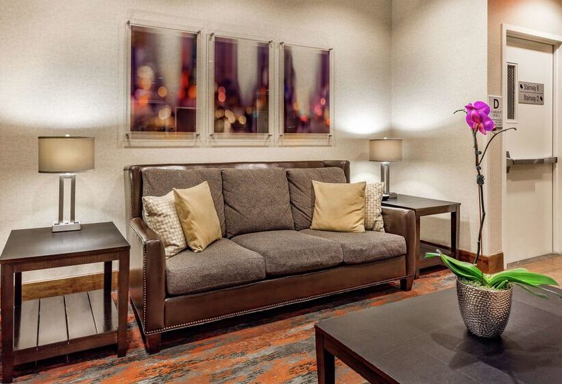 هتل Hampton Inn Manhattan Grand Central