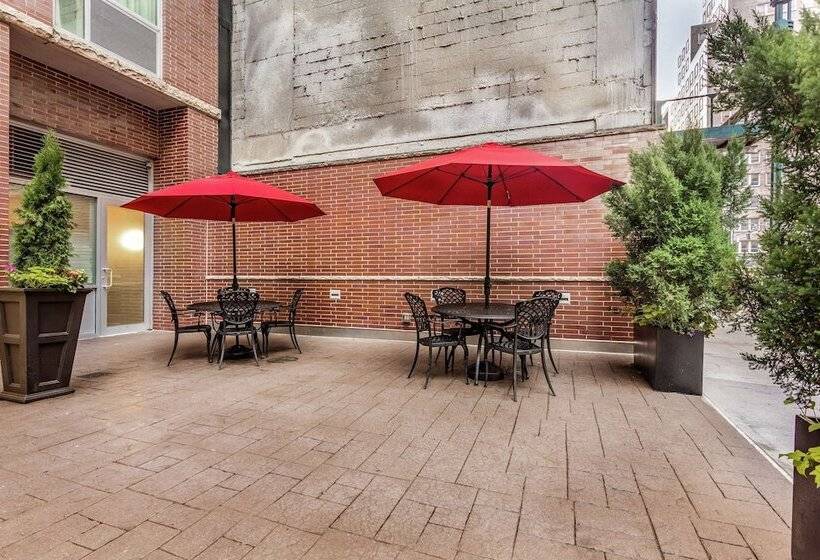 هتل Hampton Inn Manhattan Grand Central