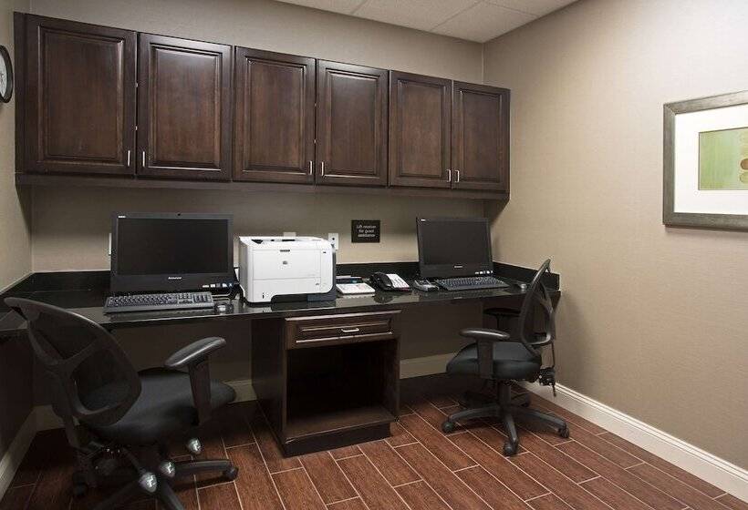 فندق Hampton Inn Statesboro