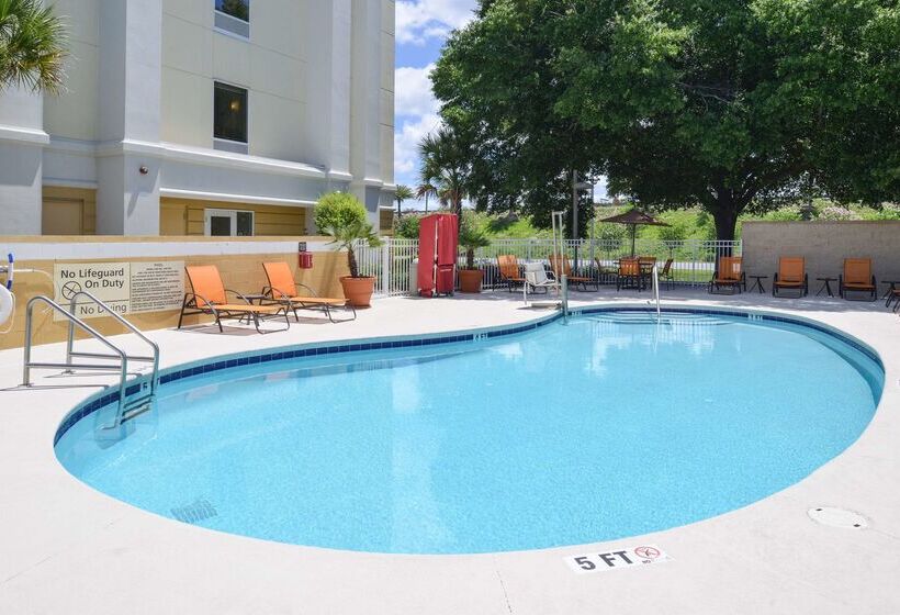 فندق Hampton Inn & Suites Ocala