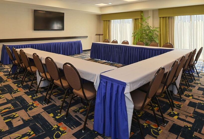 فندق Hampton Inn & Suites Ocala
