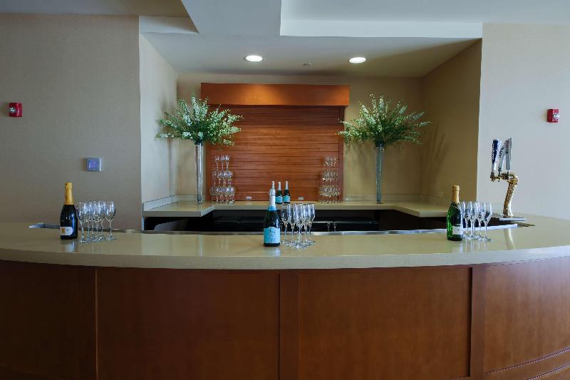 فندق Hilton Garden Inn Cedar Falls