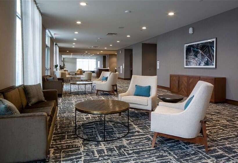 فندق Hilton Garden Inn Cedar Falls