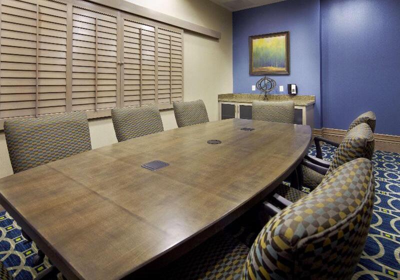 فندق Hilton Garden Inn Texarkana