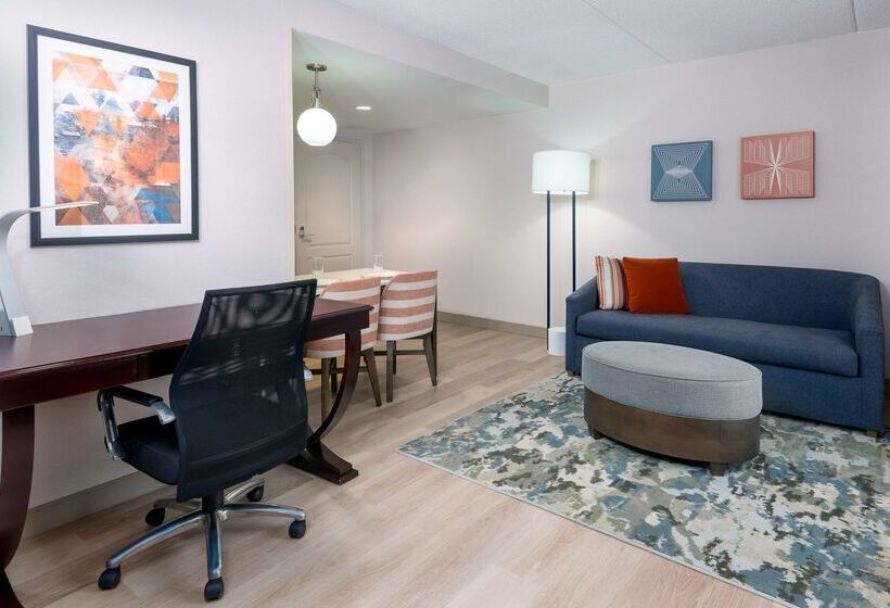 فندق Homewood Suites By Hilton Boston/canton, Ma