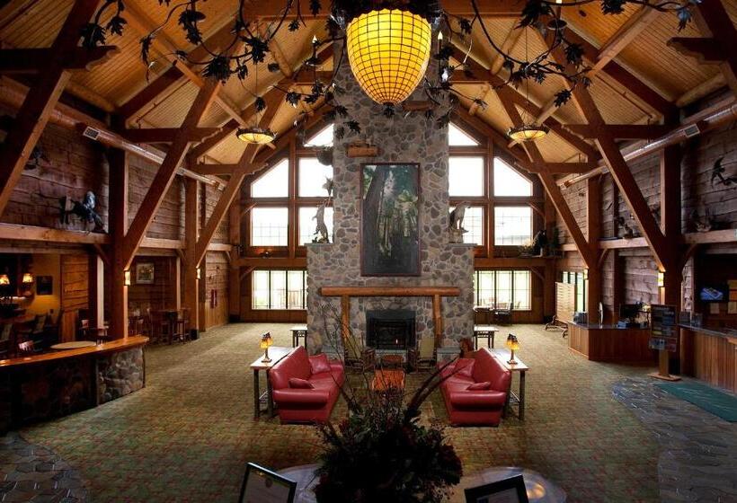 ホテル Hope Lake Lodge & Indoor Waterpark