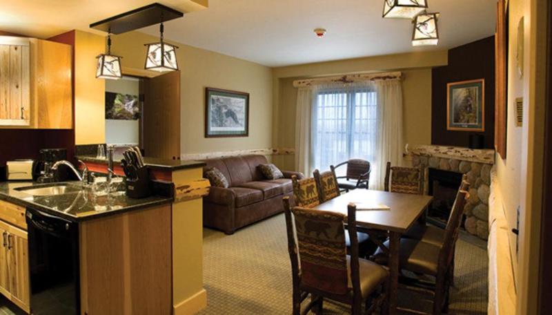 ホテル Hope Lake Lodge & Indoor Waterpark