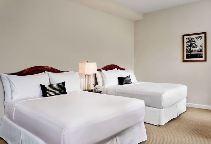 فندق Inn At Carnall Hall