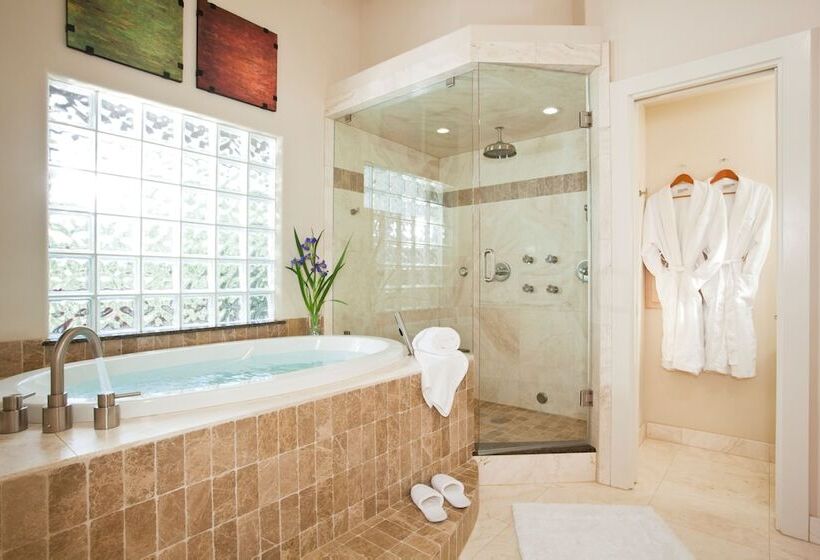 ホテル Inn On Lake Granbury