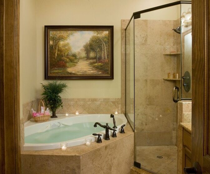 ホテル Inn On Lake Granbury