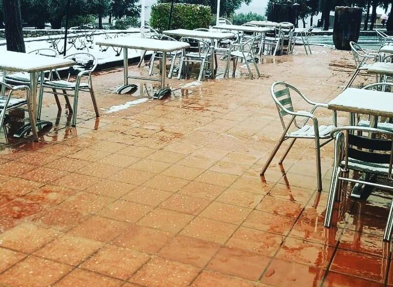 בית מלון כפרי L Ermita Casa Ripo