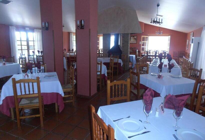 בית מלון כפרי L Ermita Casa Ripo