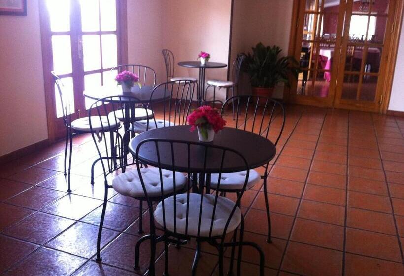 בית מלון כפרי L Ermita Casa Ripo