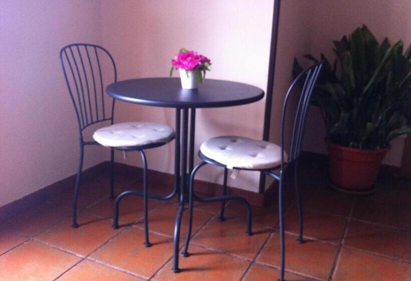 בית מלון כפרי L Ermita Casa Ripo