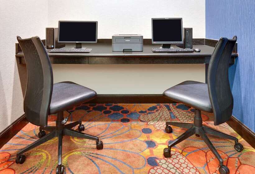 ホテル La Quinta By Wyndham Denton   University Drive