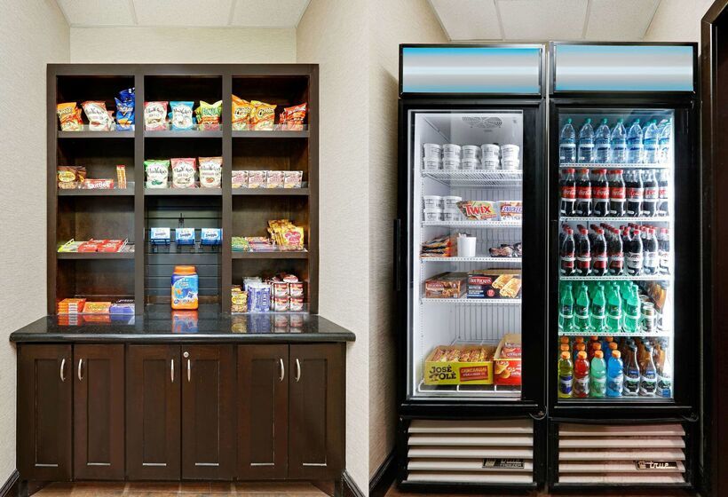 ホテル La Quinta By Wyndham Denton   University Drive