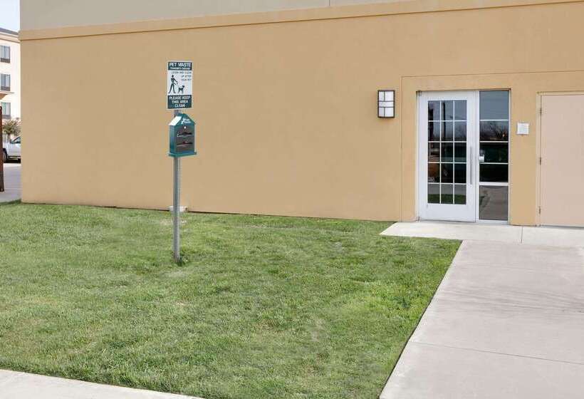 ホテル La Quinta By Wyndham Denton   University Drive