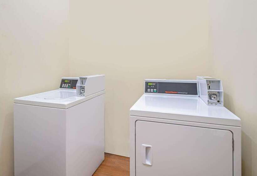 فندق La Quinta By Wyndham Gonzales La