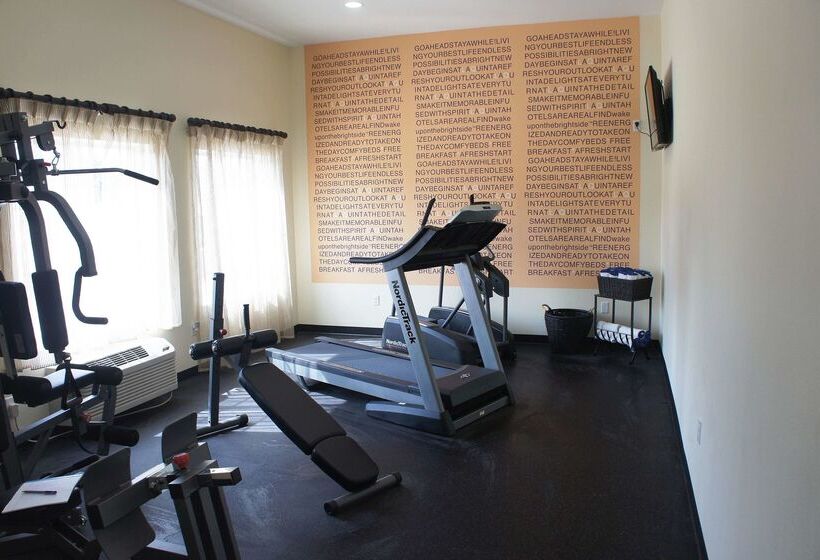 فندق La Quinta By Wyndham Gonzales La