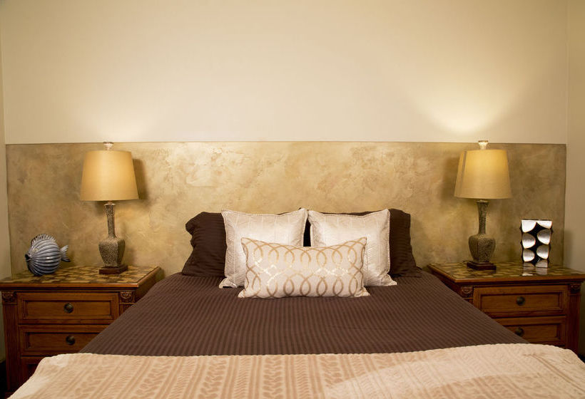 Отель Luxx Boutique