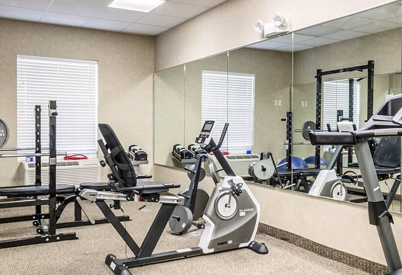 호텔 Mainstay Suites Minot