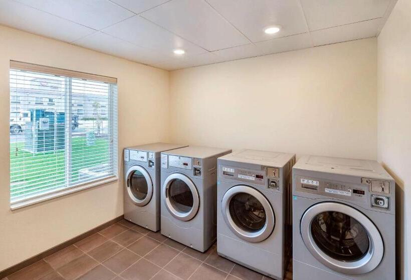 هتل Mainstay Suites Spokane Airport