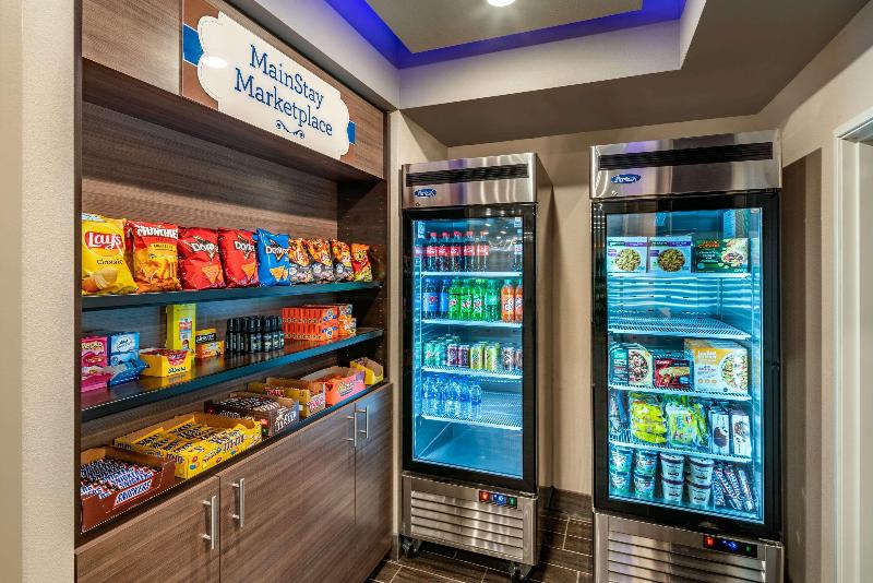 هتل Mainstay Suites Spokane Airport