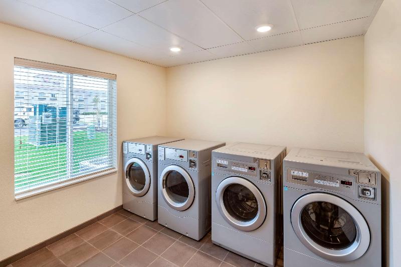 هتل Mainstay Suites Spokane Airport