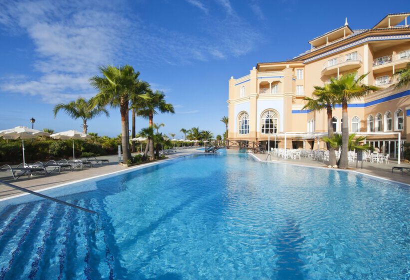 בית מלון כפרי Meliá Isla Canela