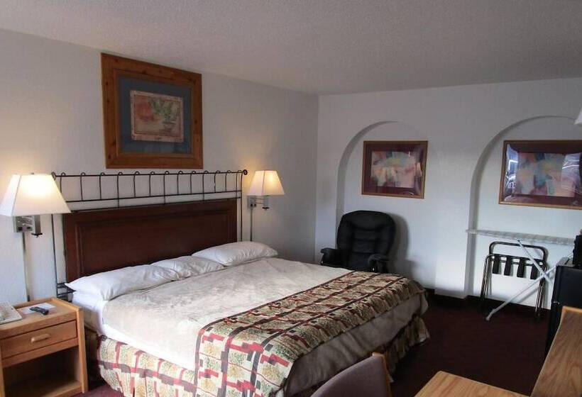 בית מלון כפרי North Country Inn & Suites