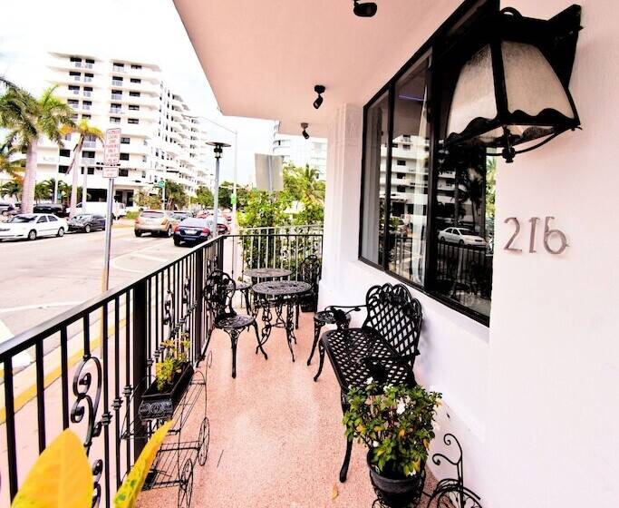 ホテル Notebook Miami Beach