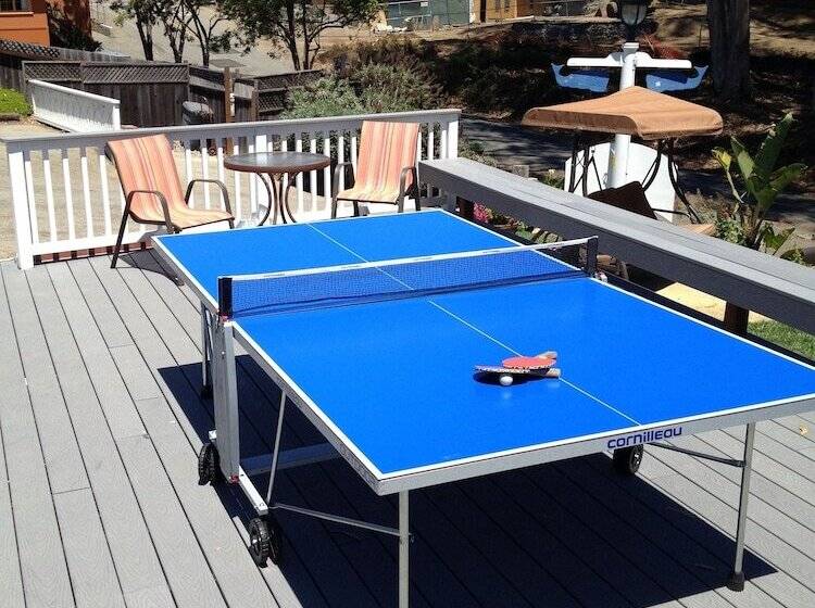 فندق Ocean Echo Inn & Beach Cottages