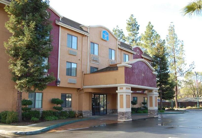 فندق Pleasant Hill Inn