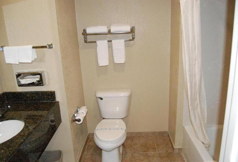 فندق Pleasant Hill Inn