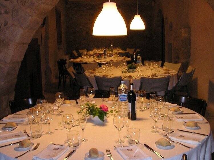 Сельский отель Cal Maginet