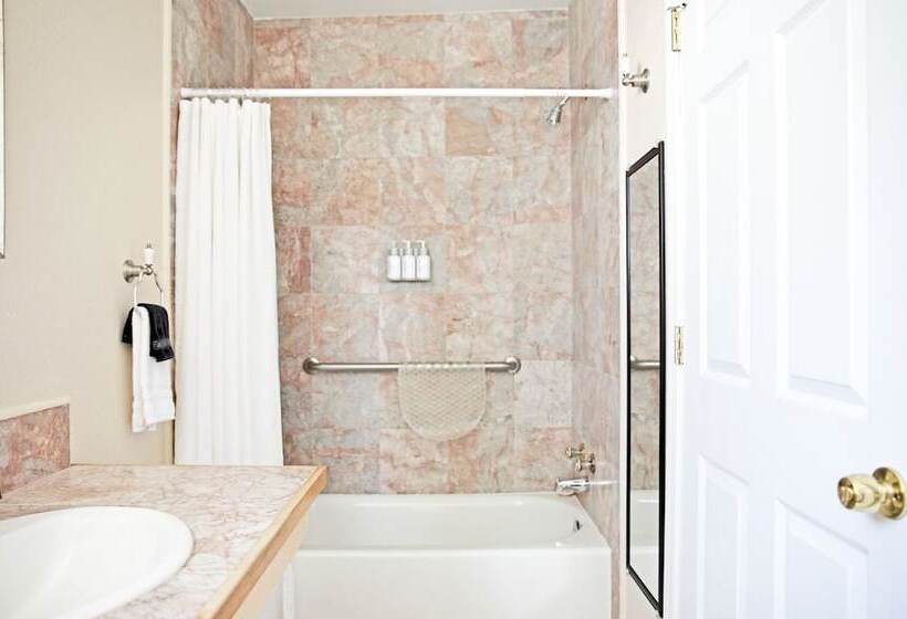 酒店 Sierra Mountain Inn