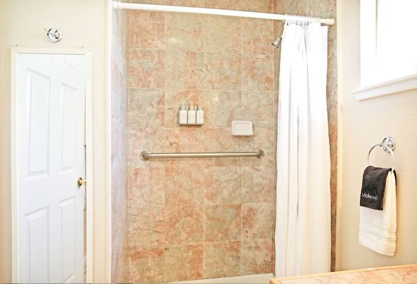 酒店 Sierra Mountain Inn