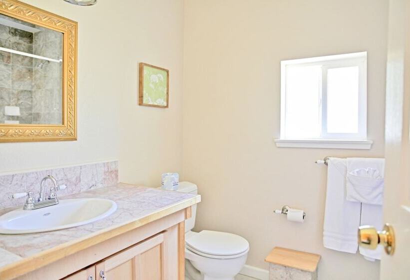 فندق Sierra Mountain Inn