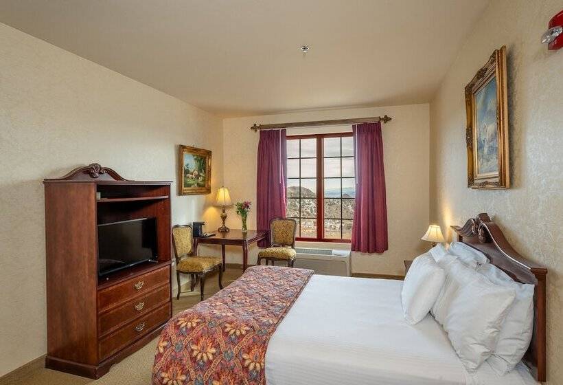 בית מלון כפרי Silverland Inn