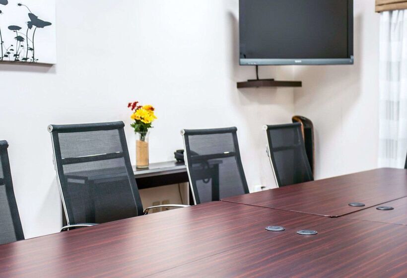 酒店 Sleep Inn & Suites Fort Campbell