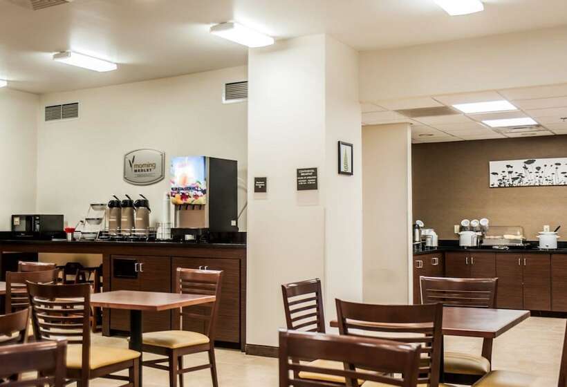 호텔 Sleep Inn & Suites Fort Campbell