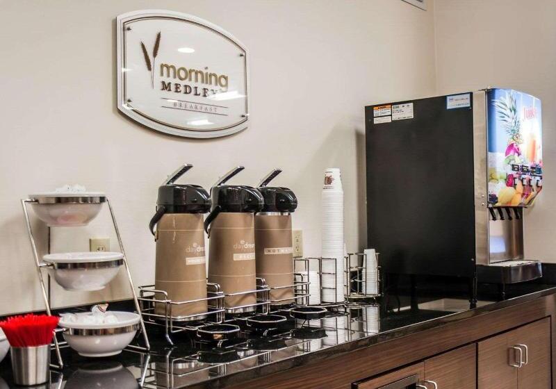 호텔 Sleep Inn & Suites Fort Campbell