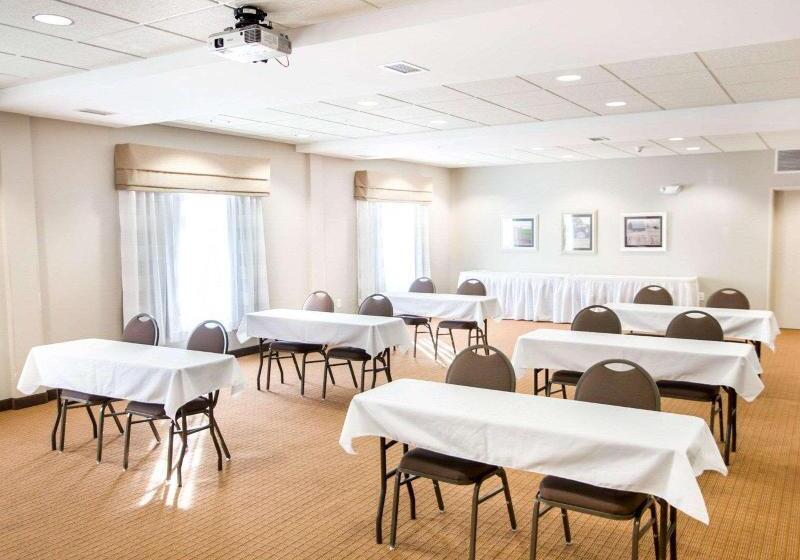 فندق Sleep Inn & Suites Norton