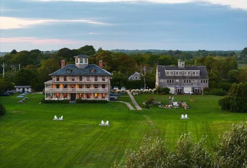 فندق Stone House Inn