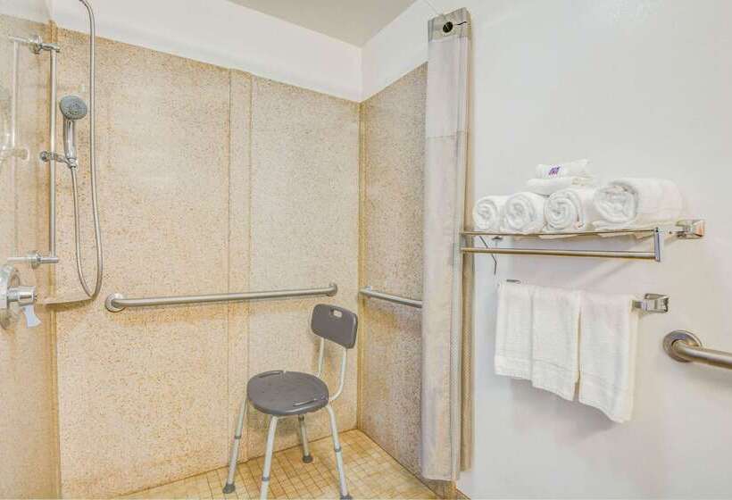 בית מלון כפרי Studio 6 Opelika, Al   Auburn Al