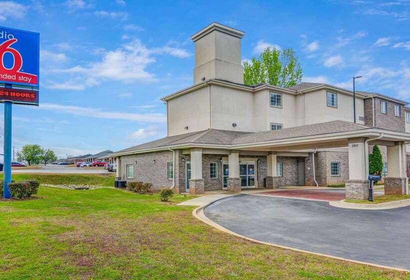 בית מלון כפרי Studio 6 Opelika, Al   Auburn Al