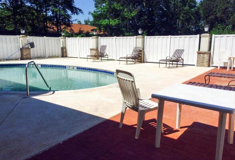 בית מלון כפרי Studio 6 Opelika, Al   Auburn Al