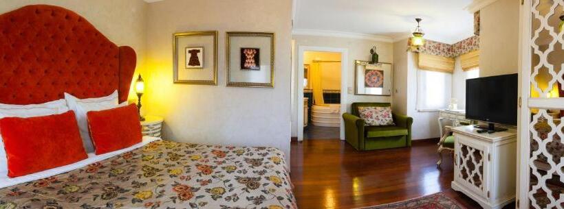 İstanbul Bosphorus Hotel Symbola